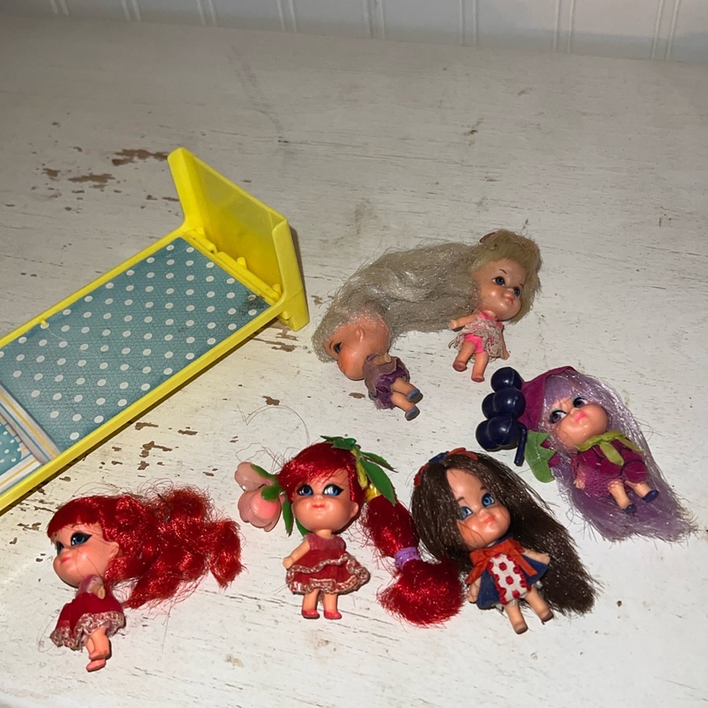 6 vintage Mattel Liddle Kiddles dolls